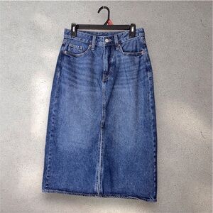 Old Navy high-rise dark wash midi length denim skirt